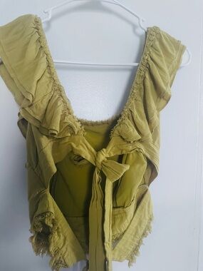 vestique Olive Ruffle Tie-Front Tank